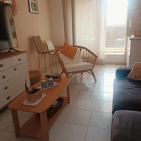Mauguio-carnon T2 Confort, Spacieux, Lumineux, Clim, Wifi, Balcon, Parking Prive, 15 Mn Des Plages, De Montpellier Daire *
