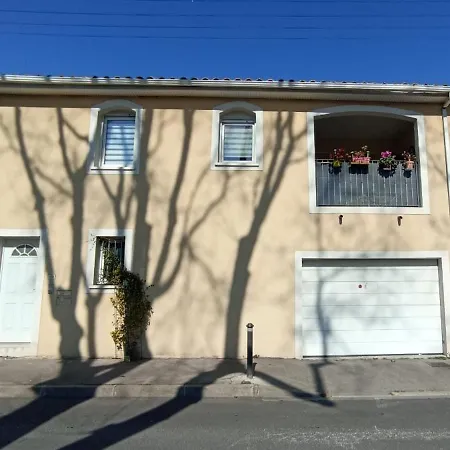 Mauguio-Carnon P2 60 M2, Tout Confort, Spacieux, Clim, Wifi, Balcon, Parking Prive Couvert, 15 Min De La Mer, De Montpellier Apartment *