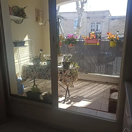 Apartment Mauguio-Carnon P2 60 M2, Tout Confort, Spacieux, Clim, Wifi, Balcon, Parking Prive Couvert, 15 Min De La Mer, De Montpellier