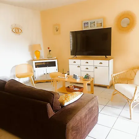 Mauguio-Carnon Apt T2 Tout Confort, Spacieux, Lumineux, Clim, Wifi, Balcon, Parking Prive, 15 Mn Des Plages, De Montpellier * Mauguio