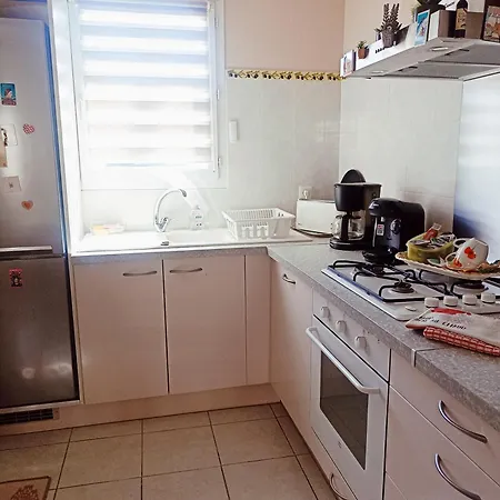 Apartment Mauguio-Carnon Apt T2 Tout Confort, Spacieux, Lumineux, Clim, Wifi, Balcon, Parking Prive, 15 Mn Des Plages, De Montpellier