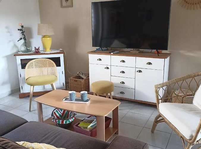 아파트 Mauguio-carnon Appartement, Confort, Clim, Wifi, Balcon, Parking Prive Couvert, 15 Min De La Mer, De Montpellier *