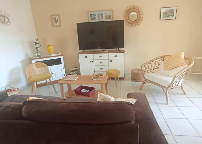 Mauguio-carnon Appartement, Confort, Clim, Wifi, Balcon, Parking Prive Couvert, 15 Min De La Mer, De Montpellier * 모기오